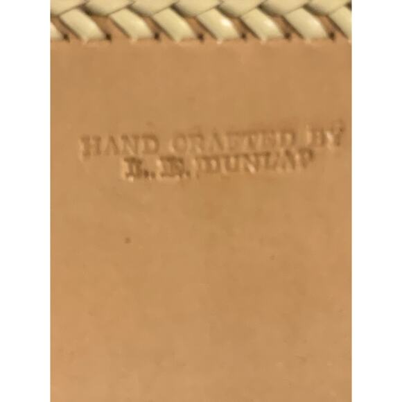 Hand Tooled Vintage Tan Leather Purse by L.E. Dunlap Intricate Designs - Picture 6 of 10